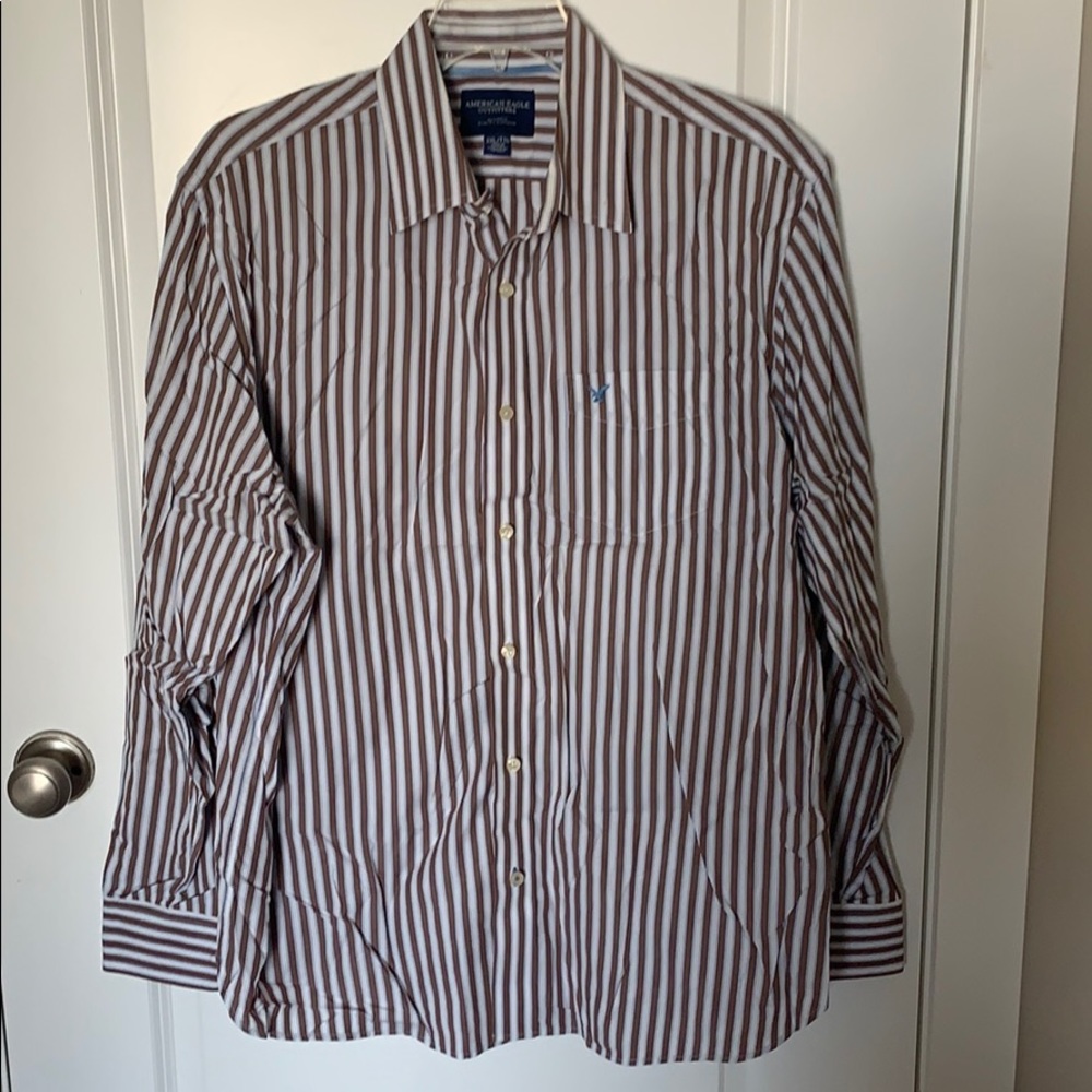 American Eagle Outfitters Button Down Shirt